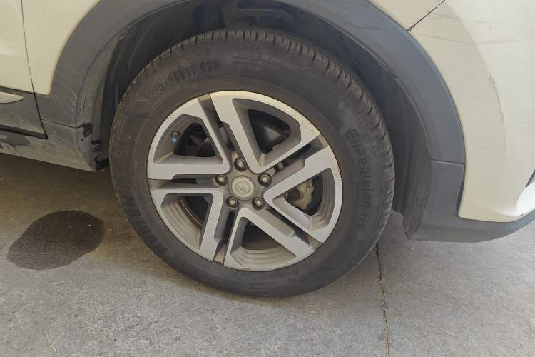 Used CHANGAN CS55PLUS 2020 1.5T Manual Colorful Model Right Front Wheel Hub