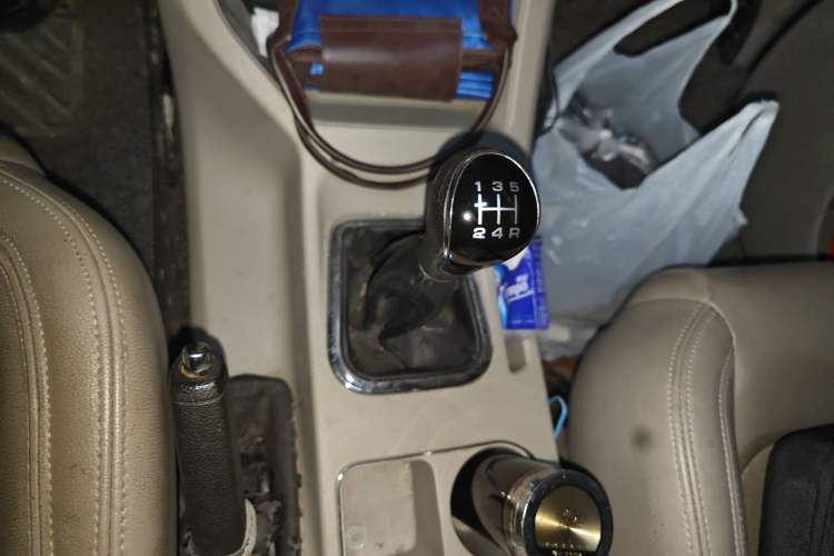 Used FORTHING Lingzhi 2018 M5 1.6L 7-Seater Luxury Model
