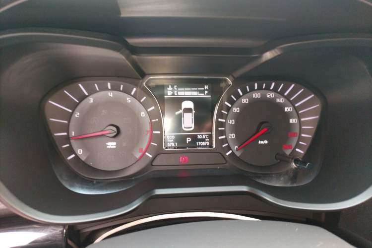 Used GAC Trumpchi GS4 2017 200T G-DCT Two-Wheel Drive Elite Edition Instrument Cluster