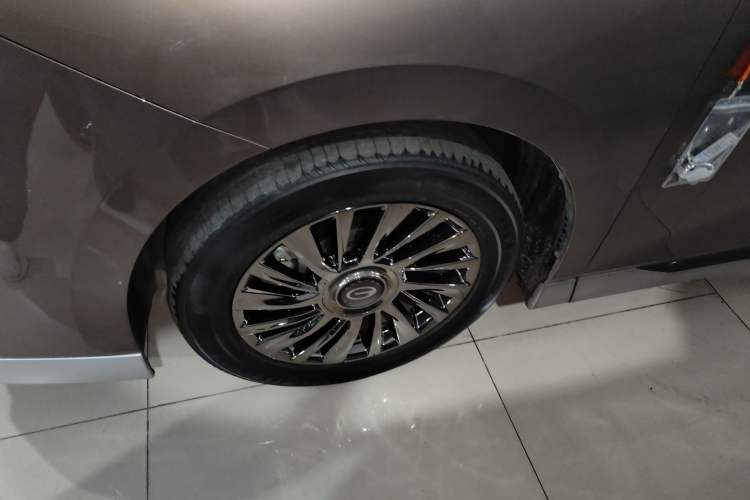 Used GAC Trumpchi M8 2023 Zongshi Series Dual-Motor YuZun Edition
