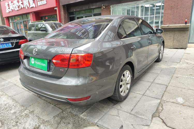 Used Volkswagen Sagitar 2012 1.4TSI Automatic Luxury Edition Rear Right 45 Deg