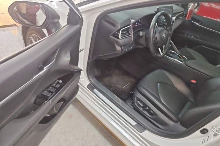 Used Toyota Camry 2021 2.5G Luxury Edition