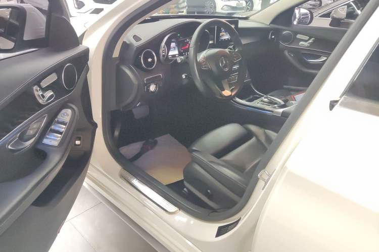 Used Mercedes-Benz C-Class 2017 C 200 L Sport Edition
