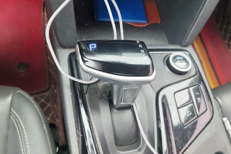 Used Hyundai ix35 2021 2.0L Automatic 2WD GLS Leading Edition Gear Lever