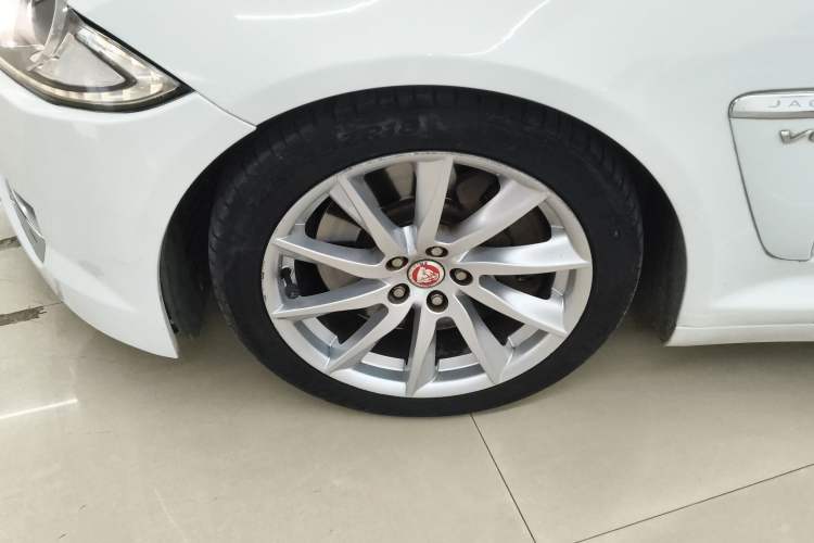 Used Jaguar XF 2014 XF 3.0 SC Elegance Edition
