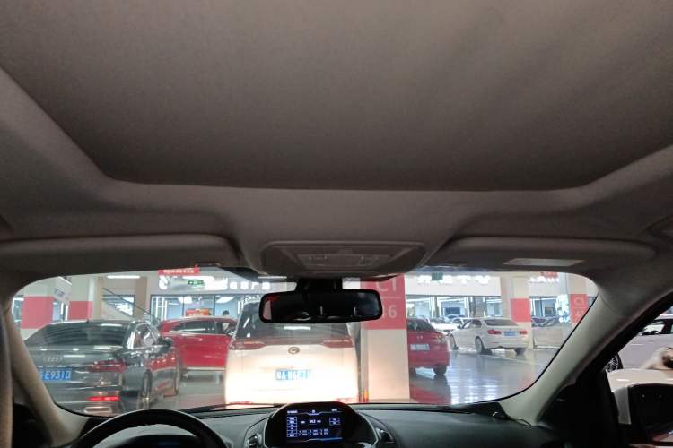 Used Ford Kuga 2015 1.5L GTDi Two-Wheel Drive Fashion Edition
