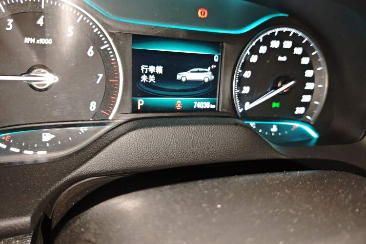 Used Buick Excelle GX 2018 18T Automatic Flagship Model Odometer Close Up