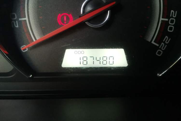 Used Baojun 630 2013 1.5L manual Comfort trim
