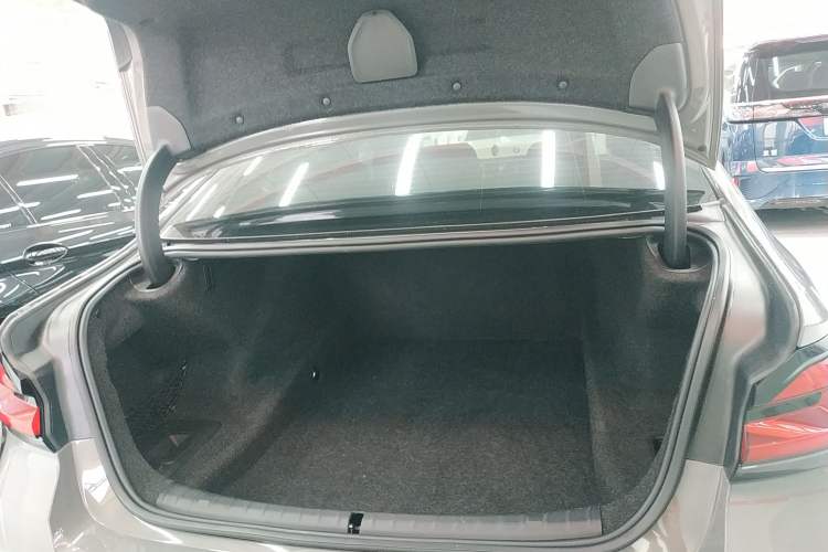 Used BMW 5 Series 2022 Restyled 525i M Sport Package
