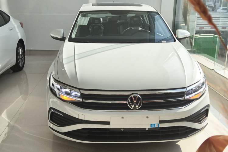 Used Volkswagen Bora 2025 Facelifted 200TSI DSG Yuexing Navigation Edition
