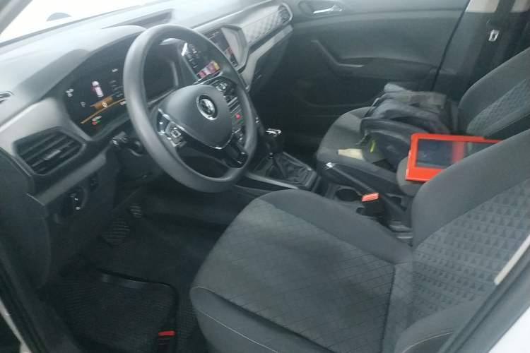 Used Volkswagen T-Cross 2023 Revised 1.5L Automatic Fashion Edition Left Front Seat