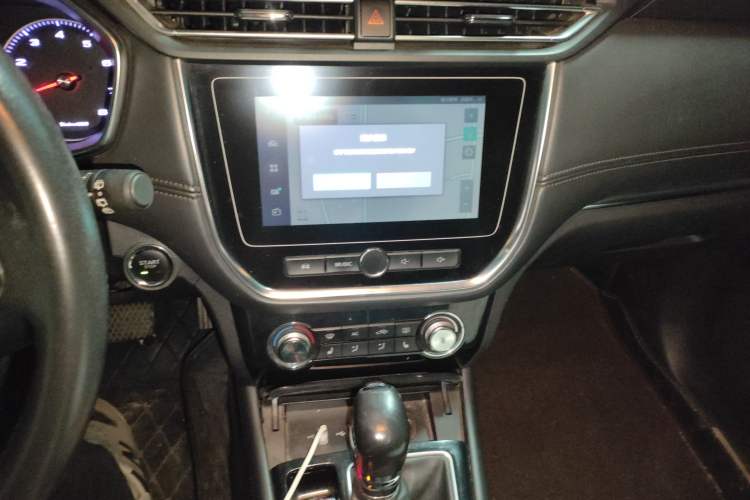 Used Roewe RX3 2018 1.6L CVT Internet Smart Edition