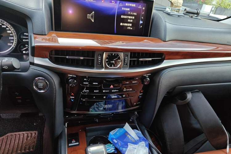 Used Lexus LX 2016 570 Prestige Luxury Edition
