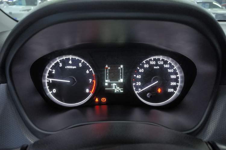 Used Hyundai Verna (older generation) 2020 1.4L Manual GL Refreshed Edition Instrument Cluster
