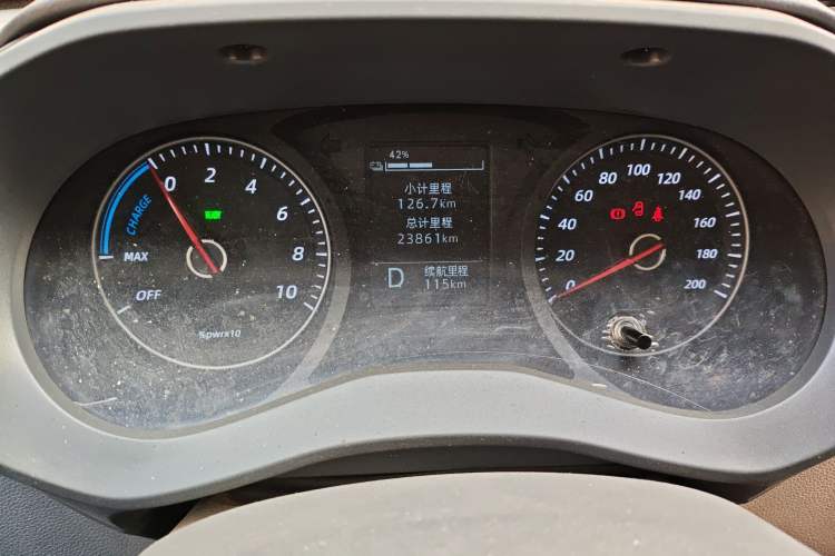 Used Wuling Yangguang 2024 300km Range Practical Window-Sealed Version 60kW
