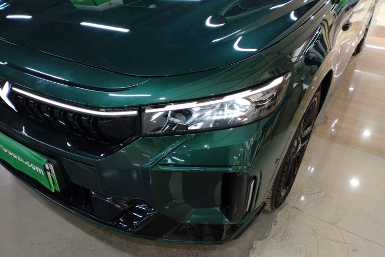 Used VOYAH FREE 2024 Ultra-Long Range Intelligent Driving Version Left Front Headlight