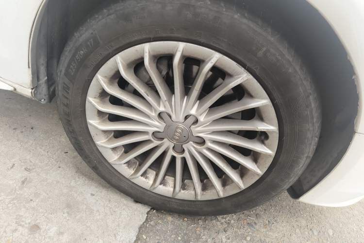 Used Audi A4L 2013 35 TFSI Automatic Comfort Model