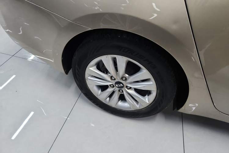 Used Kia K4 2014 1.8L Automatic GLS
