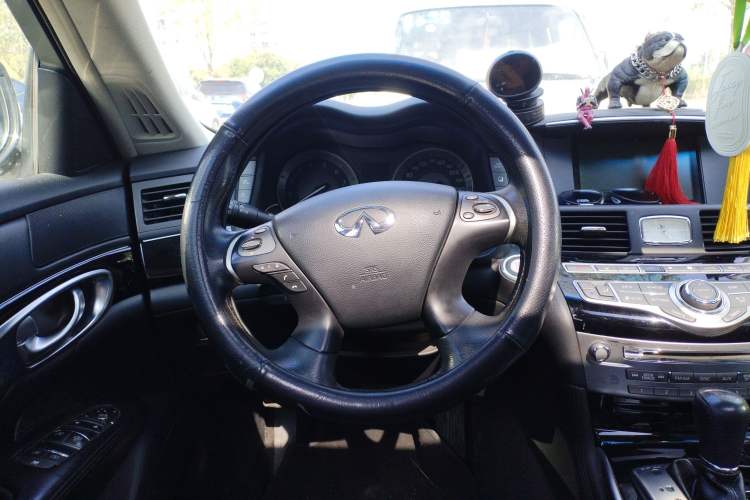 Used Infiniti Q70 2015 Q70L 2.5L Elite Edition