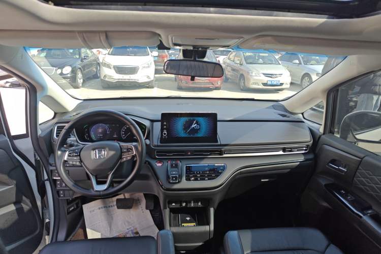 Used Honda Elysion 2022 2.0L eHEV Luxury First Edition