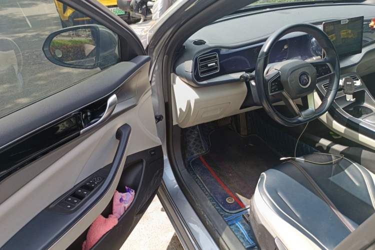 Used BYD Qin PLUS 2021 DM-i 120KM Prestige Model Driver Seat