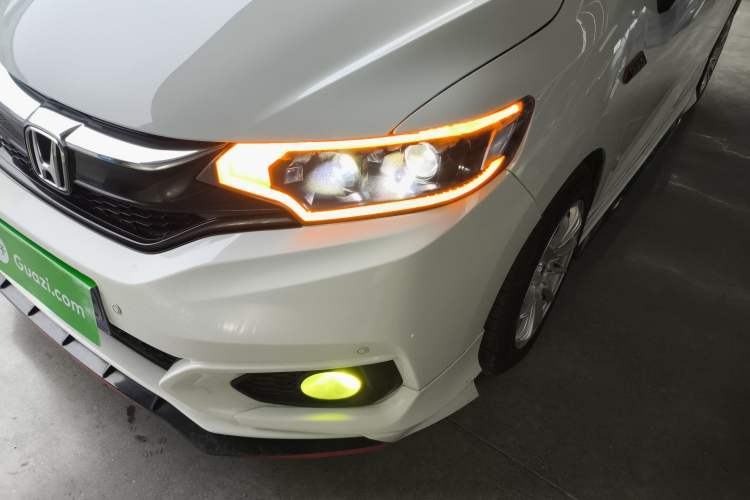 Used Honda Fit 2018 1.5L CVT Comfort Sunroof Version Left Front Headlight