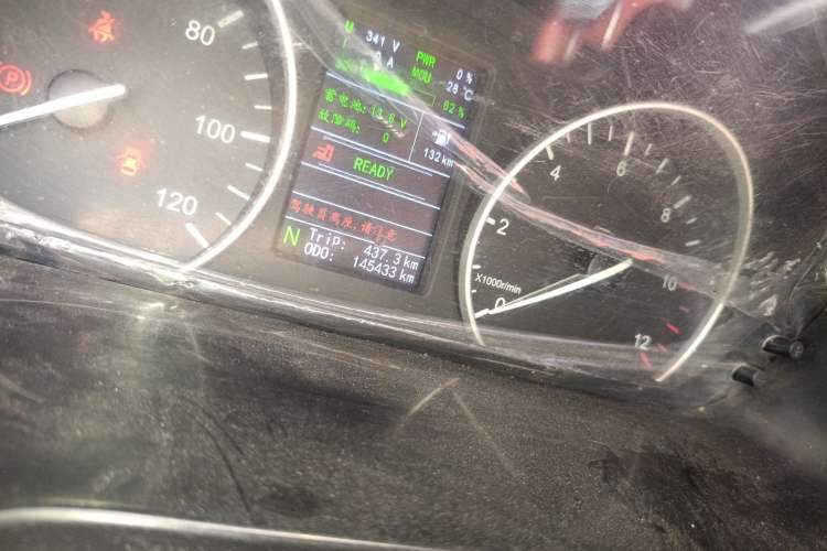 Used New Gonow Aoteng 2022 Pure Electric Van 41.93 kWh Hengtian Guoxuan Odometer Close Up