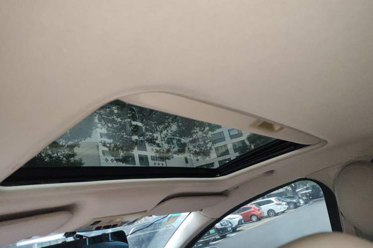 Used Ford Mondeo 2011 2.3L Luxury Model