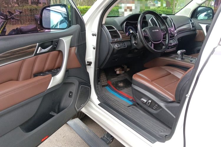 Used Haval H9 2017 2.0T Gasoline 4x4 Premium 5-Seater
