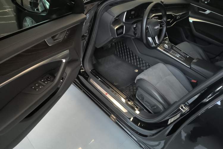 Used Audi A6L 2022 45 TFSI Prestige Dynamic Edition
