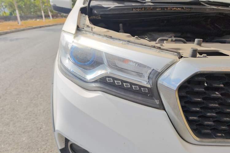Used Haval H1 2016 Revised Version Blue Badge 1.5L AMT Luxury Edition