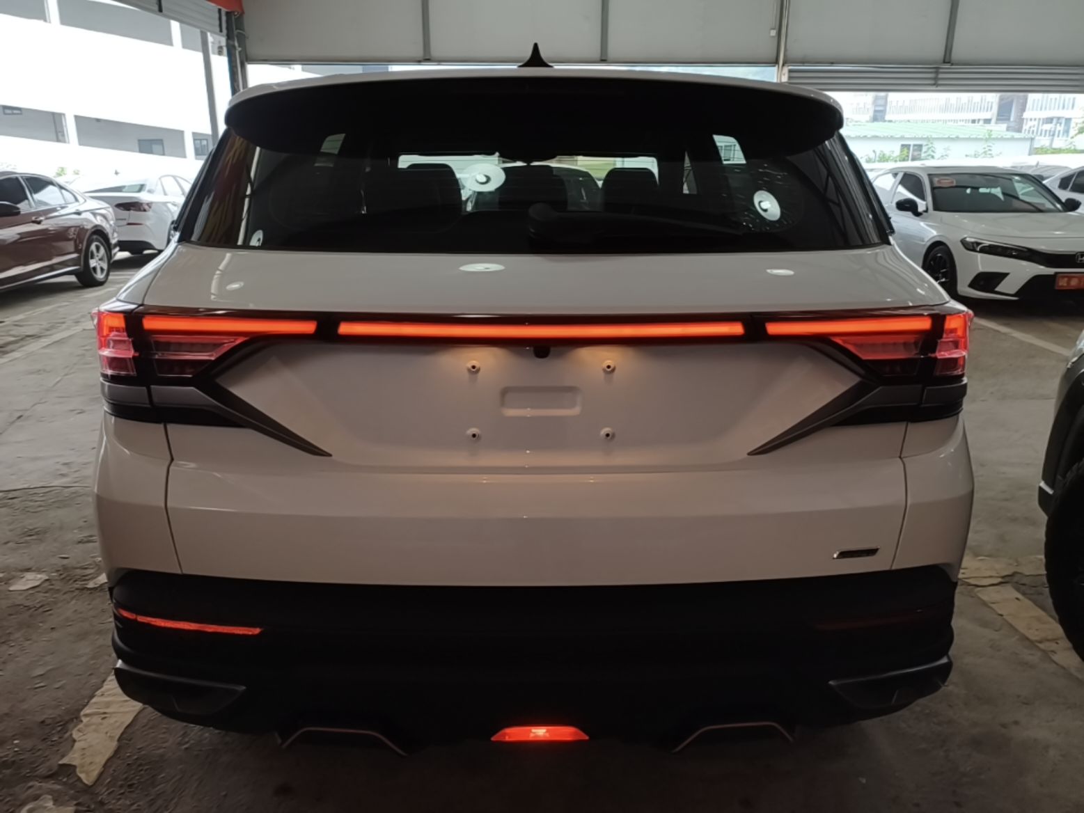 Dongfeng Aeolus AX7 2023 Mach Edition 1.5T DCT DF31 — снимка 5