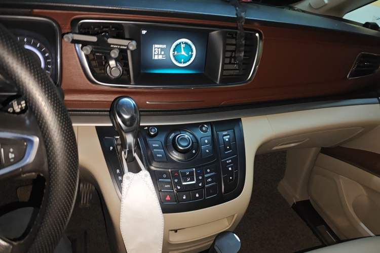 Used Buick GL8 2018 28T Prestige Version China VI Standard
