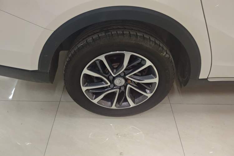 Used Baojun 730 2019 1.5T CVT Fashion Model 7 Seats China VI Emission Standard Exterior 5