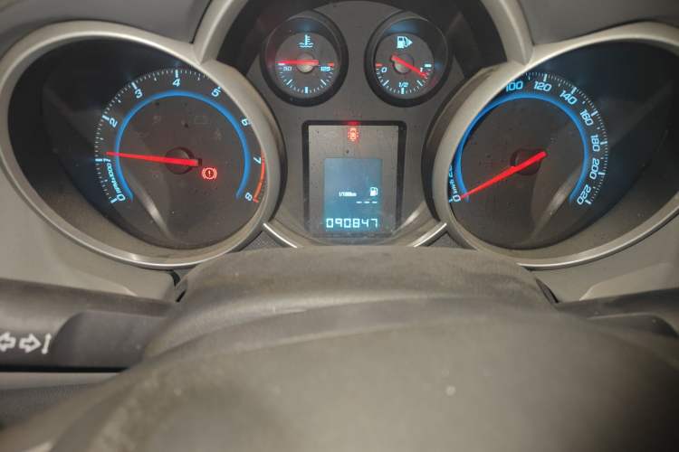 Used Chevrolet Cruze 2013 1.6L SL Sunroof Edition MT