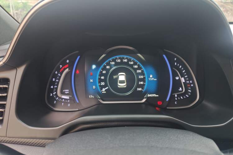 Used Hyundai Elantra (6th Generation / Lingdong) 2019 1.4T Dual-Clutch Xuan Dong · Dynamic Model