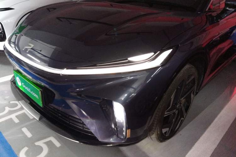 Used Rising R7 2022 High-Performance Advanced Edition
