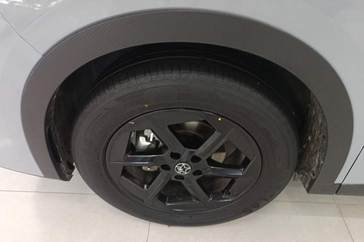 Used Venucia VX6 2023 520 Pro