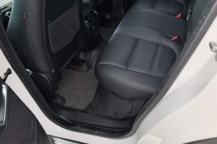 Used Jaguar E-PACE 2018 P200 S China VI Left Rear Seat