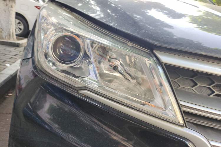 Used Baojun 730 2019 1.5T CVT Fashion Model 7 Seats China V Emission Standard
