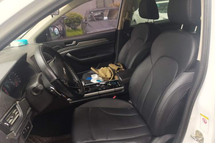 Used Haval H6 2017 Blue Label Sport Edition 1.5T Automatic Two-Wheel Drive Luxury Model Left Front Seat