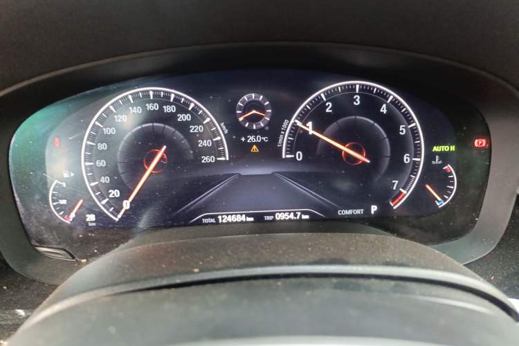 Used BMW 5 Series 2019 530Li Leading Model M Sport Package
