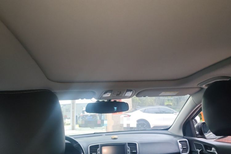 Used Kia KX5 2016 2.0L Automatic 2WD Premium Headliner