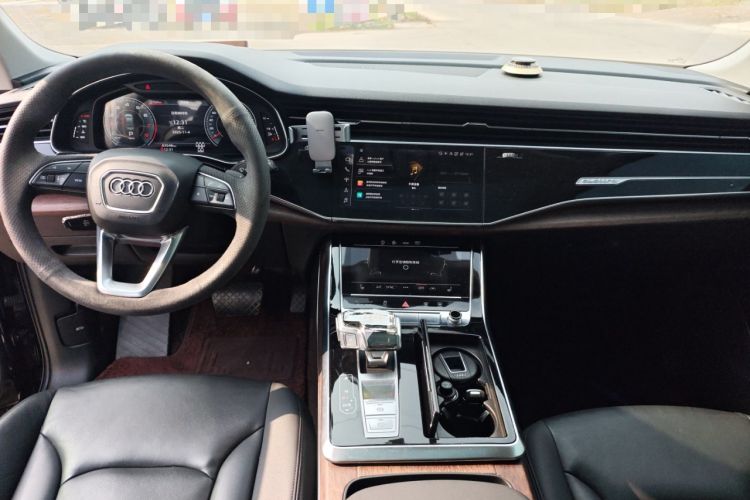 Used Audi Q7 2021 45 TFSI quattro S line Sport model