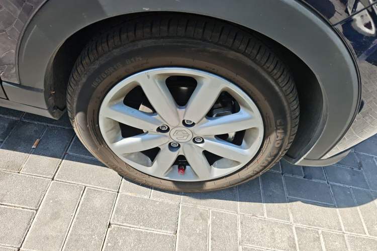 Used Leapmotor T03 2022 Hometown Jade Edition Right Front Wheel Hub