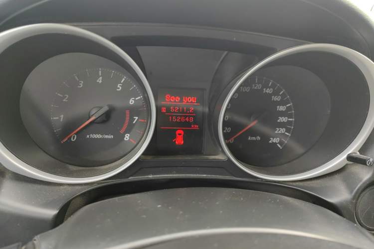 Used Mitsubishi ASX 2013 1.6L Manual Two-Wheel Drive Standard Edition Odometer Close Up