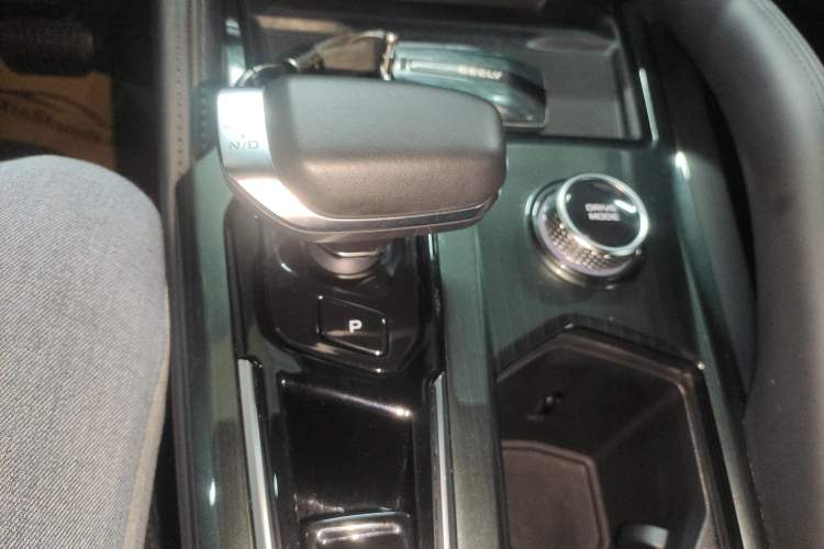 Used Geely Auto Monjaro L 2021 2.0TD DCT EVO Two-Wheel Drive Smart Luxury Version
