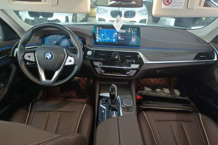 Used BMW 5 Series New Energy 2022 Updated Version 535Le Luxury Package Center Console