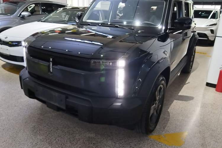 iCAR 03 2024 401km Range Two-Wheel Drive Standard Yuechao Version usado