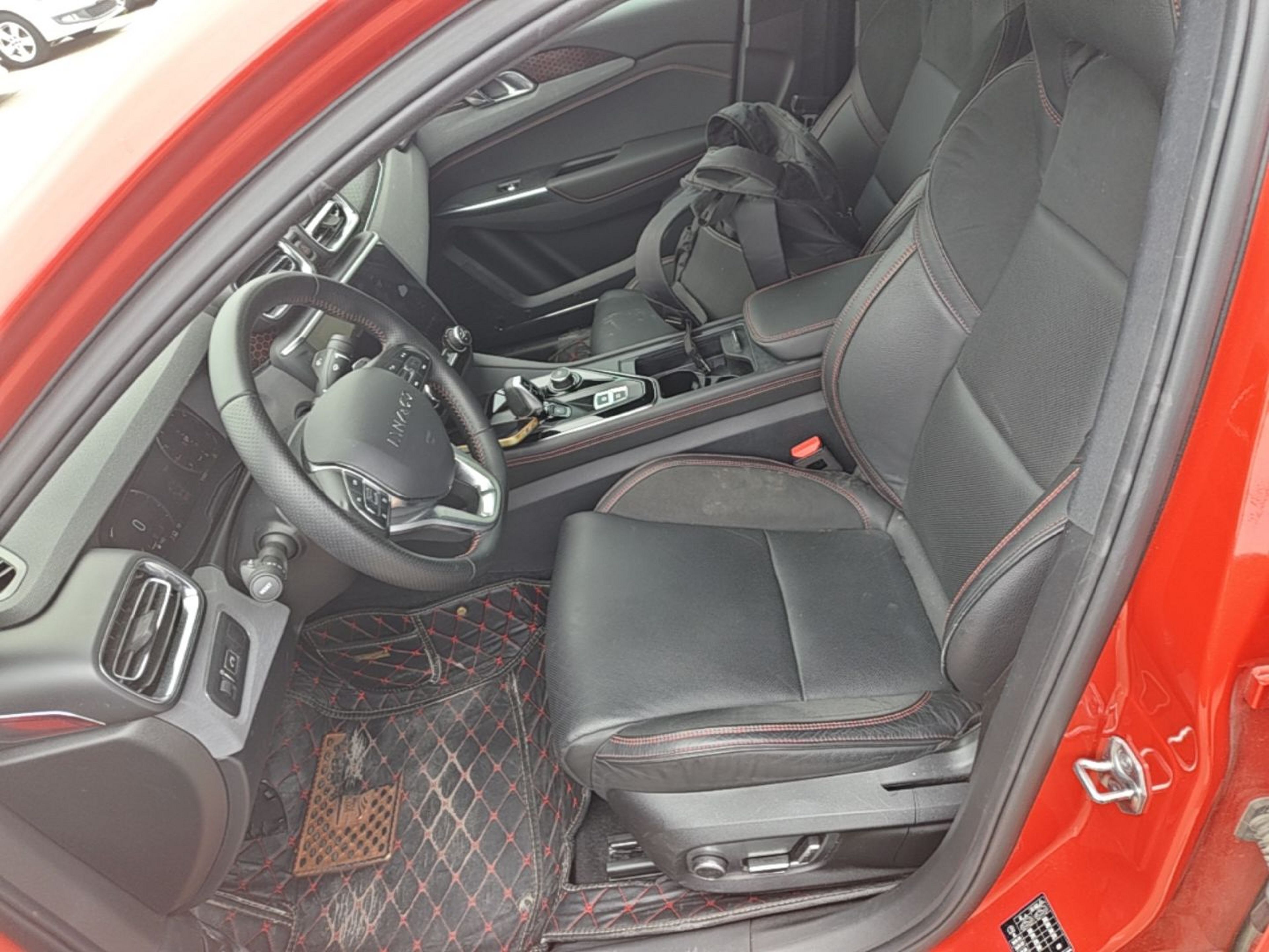 Interior delantero